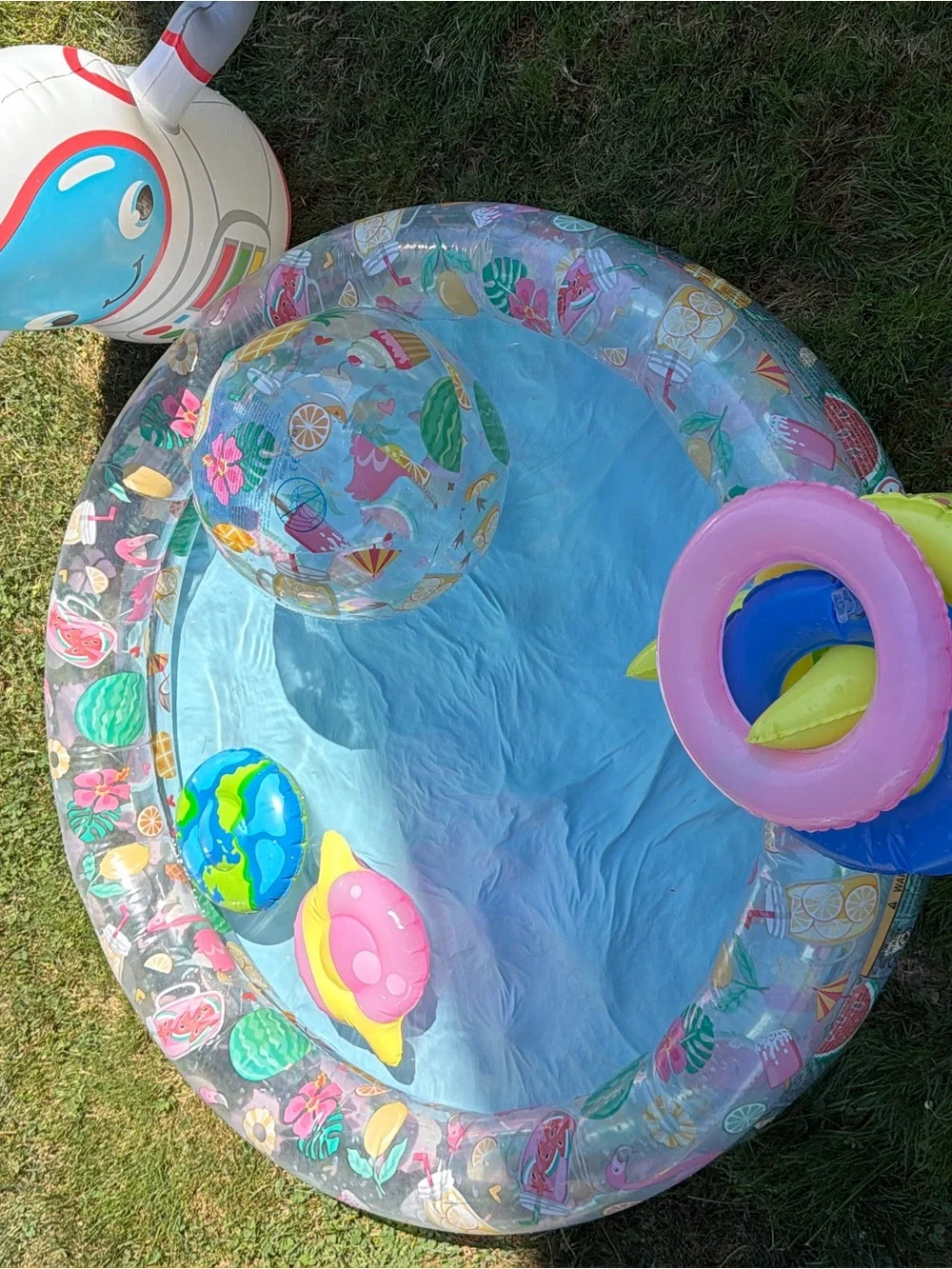 Inflatable Kids Splash Pool with Yellow Banana Float